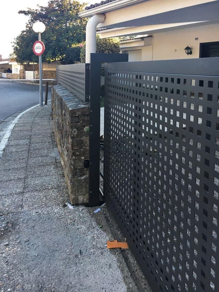 Cerrajería de aluminio soldado en Vilanova de Arousa